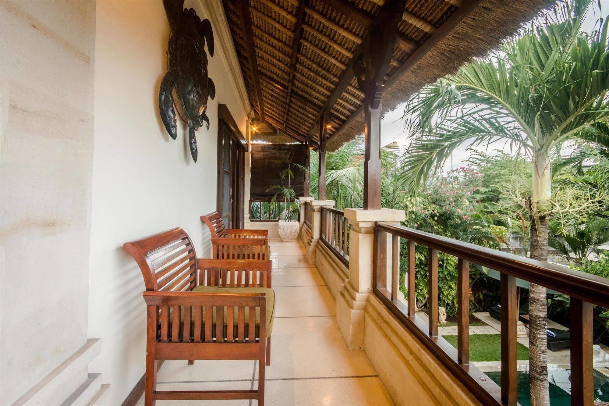 Villa Krisna Seminyak  Exterior photo