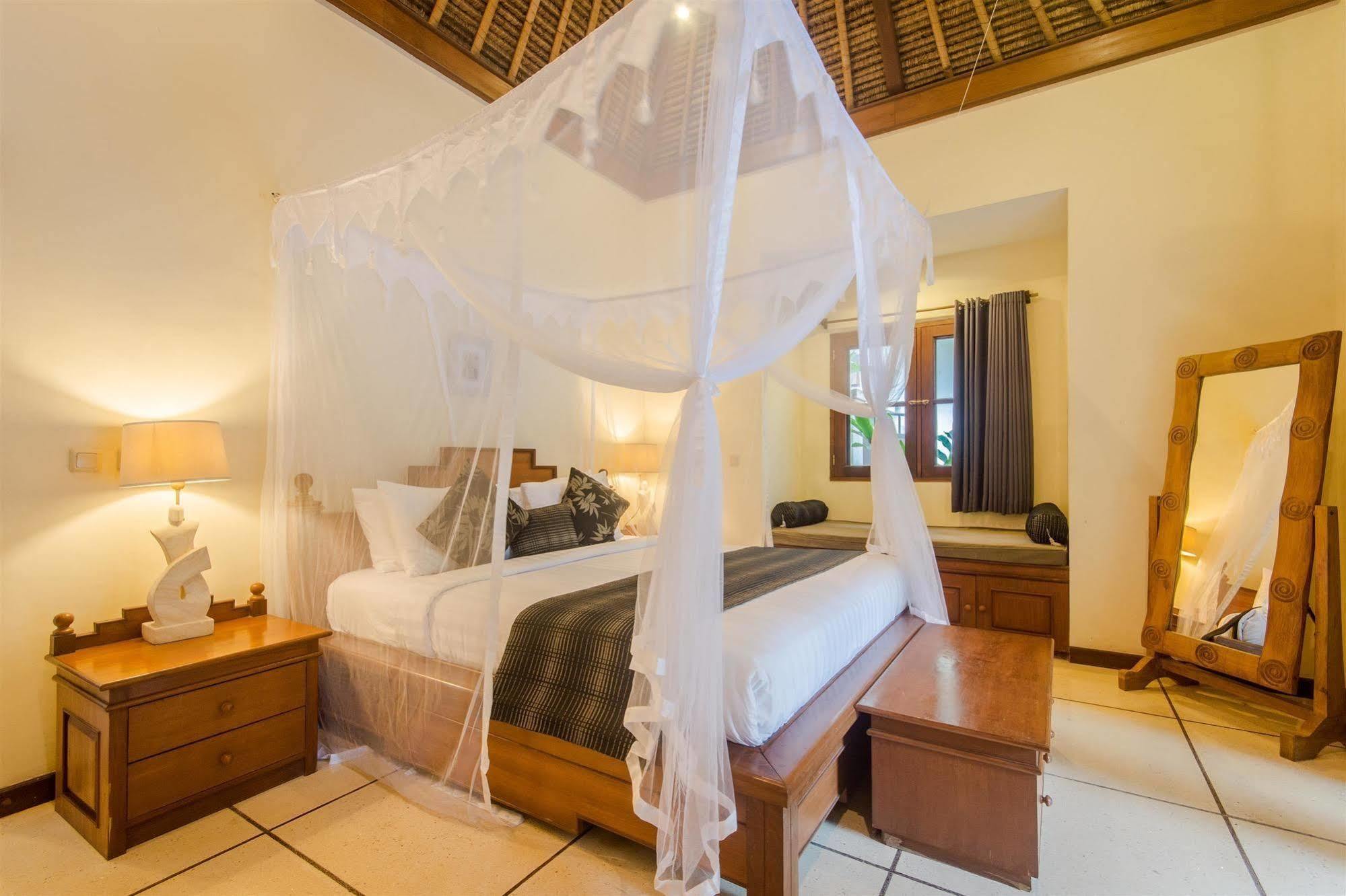 Villa Krisna Seminyak  Exterior photo